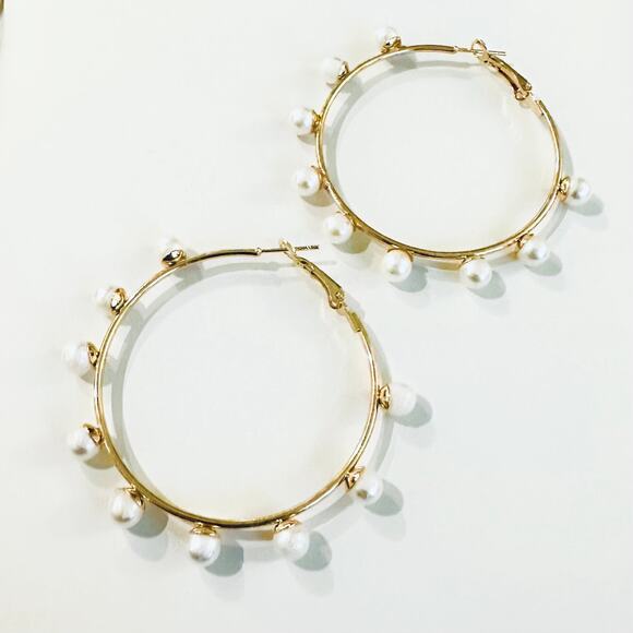 Pearl Hoop Earrings - Picture 1 of 1